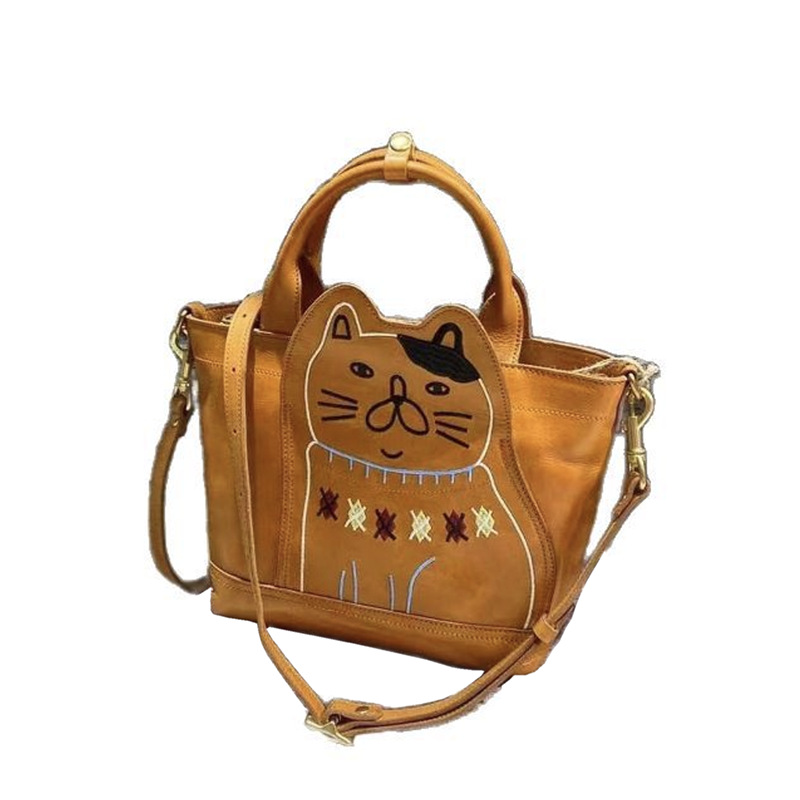 Caelum Weekender — front view